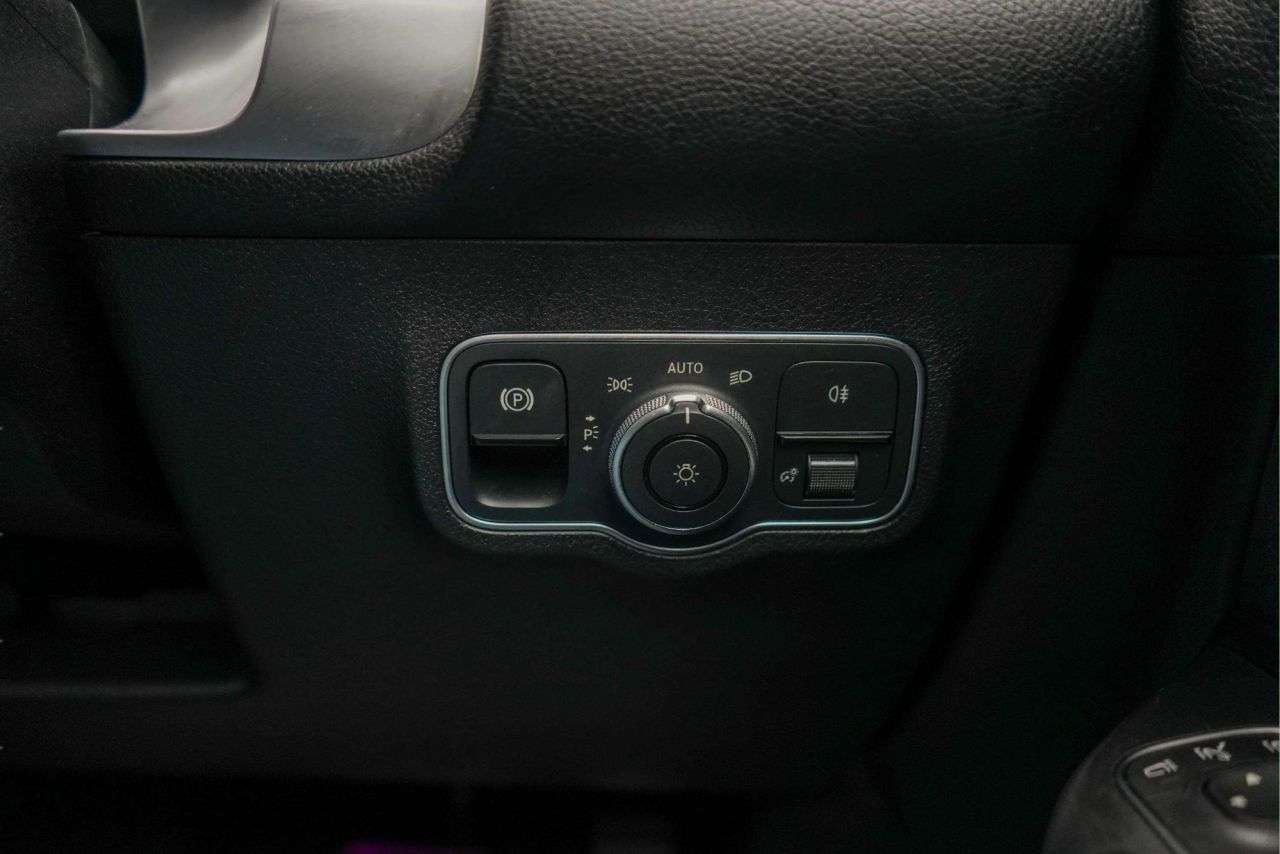 2023 MERCEDES-BENZ GLB 2023 MERCEDES-BENZ GLB