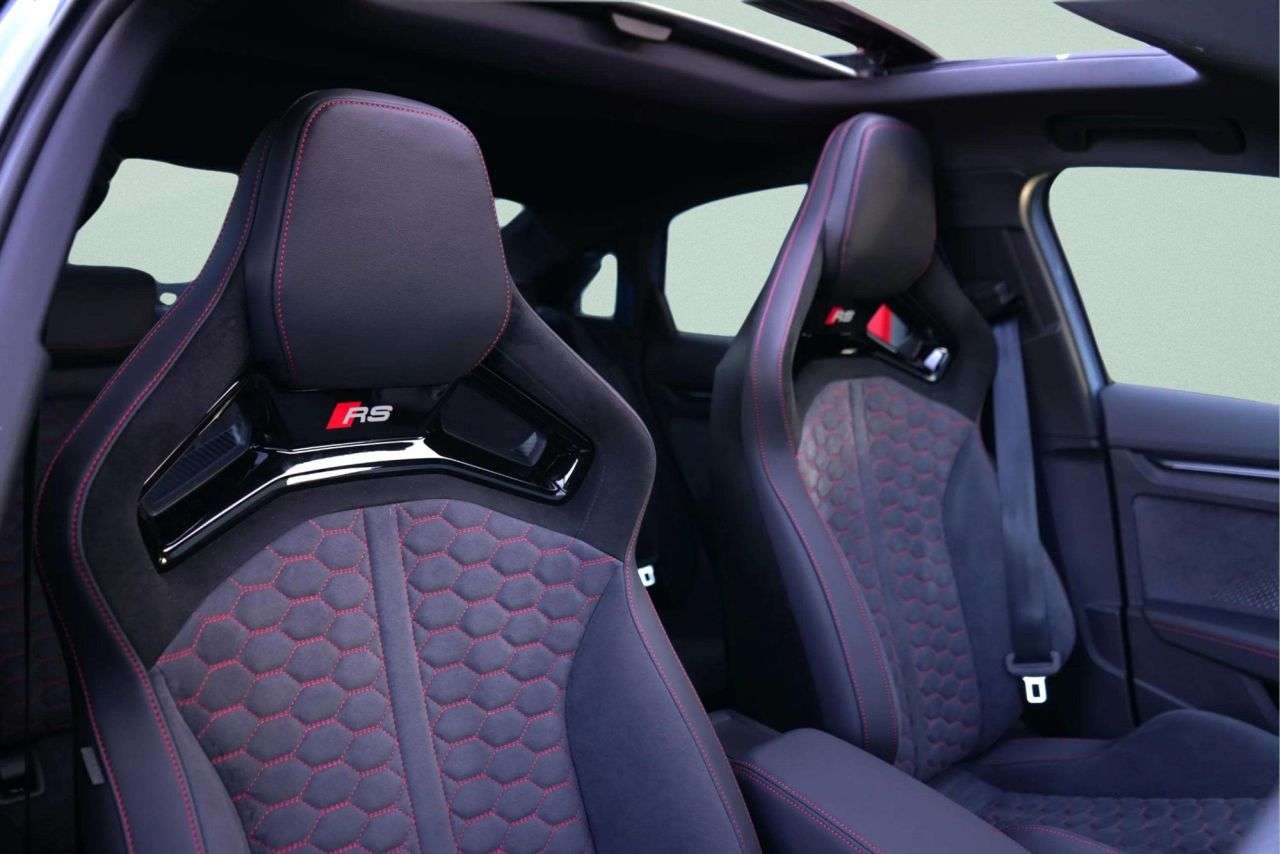 A 2026 AUDI RS3 CARBON VORSPRUNG 2.5 TFSI Carbon Vorsprung Saloon 4dr Petrol S Tronic quattro Euro 6 (s/s) ( A 2026 AUDI RS3 CARBON VORSPRUNG 2.5 TFSI Carbon Vorsprung Saloon 4dr Petrol S Tronic quattro Euro 6 (s/s) (