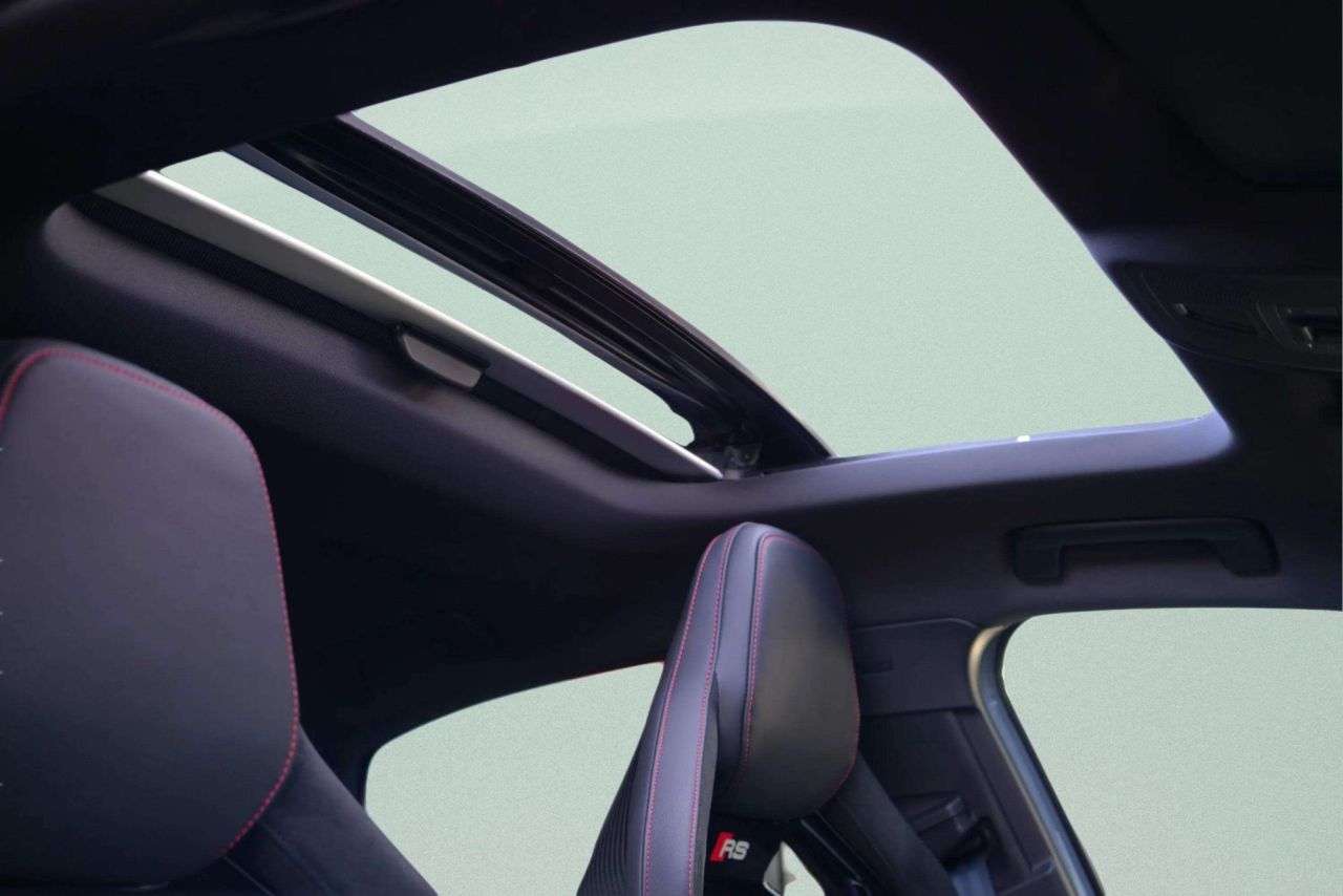 2026 AUDI RS3 CARBON VORSPRUNG 2026 AUDI RS3 CARBON VORSPRUNG