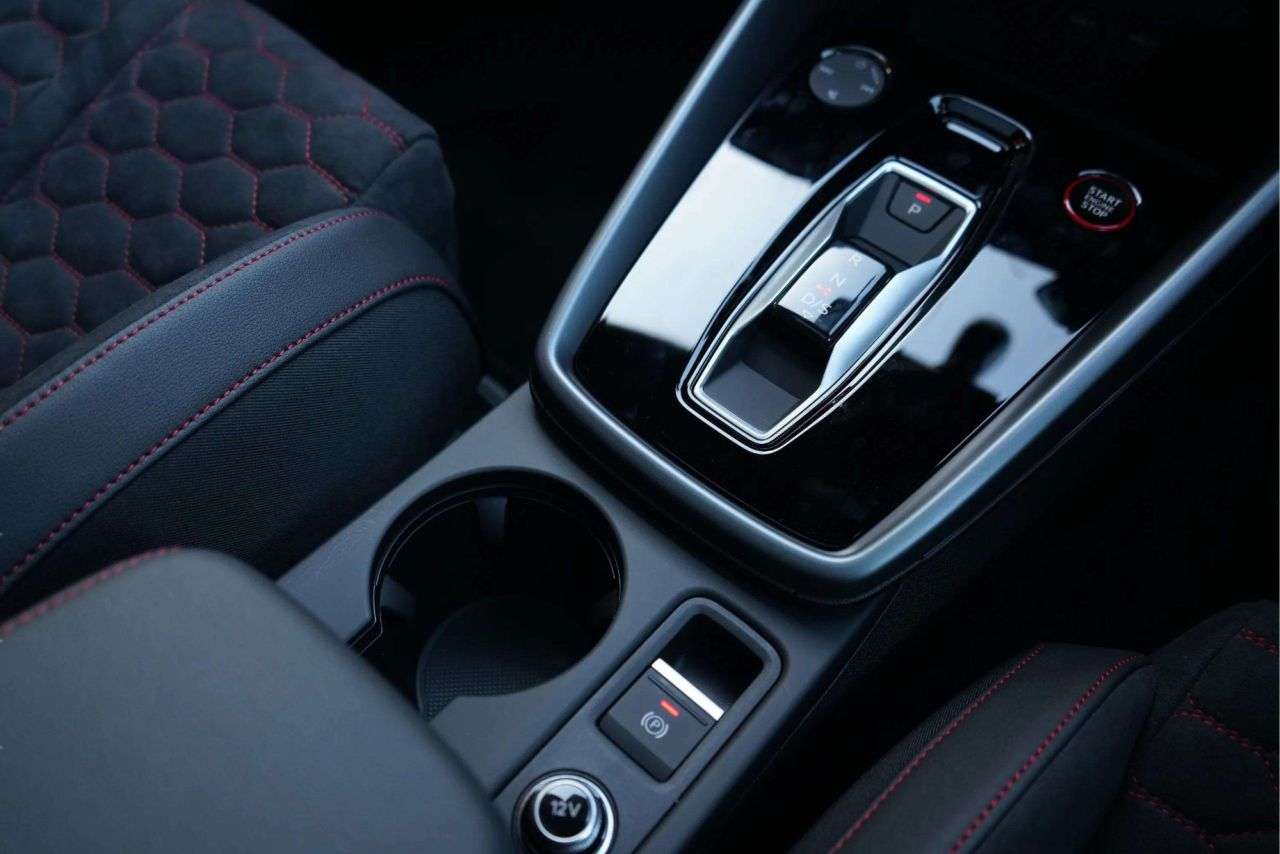 2026 AUDI RS3 CARBON VORSPRUNG 2026 AUDI RS3 CARBON VORSPRUNG