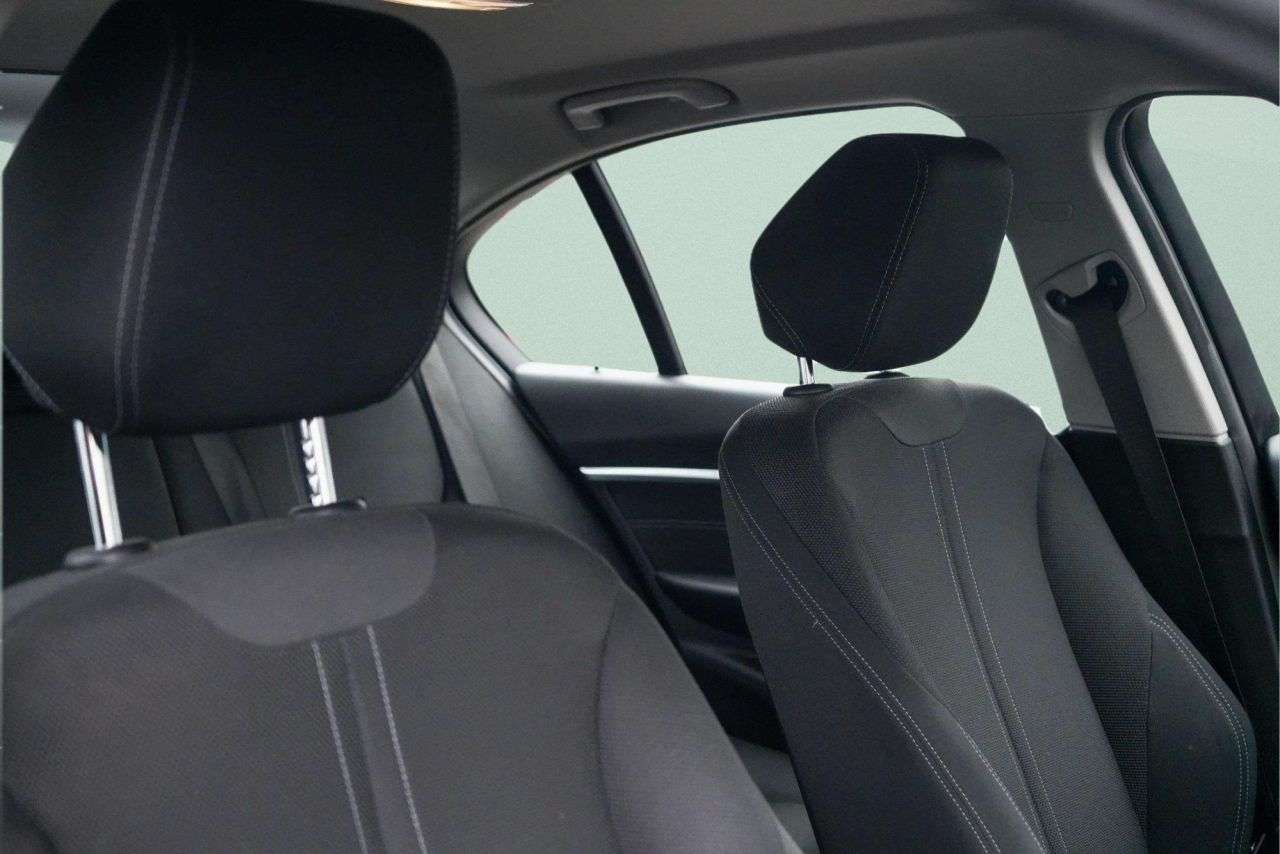 2018 BMW 3 SERIES 2018 BMW 3 SERIES