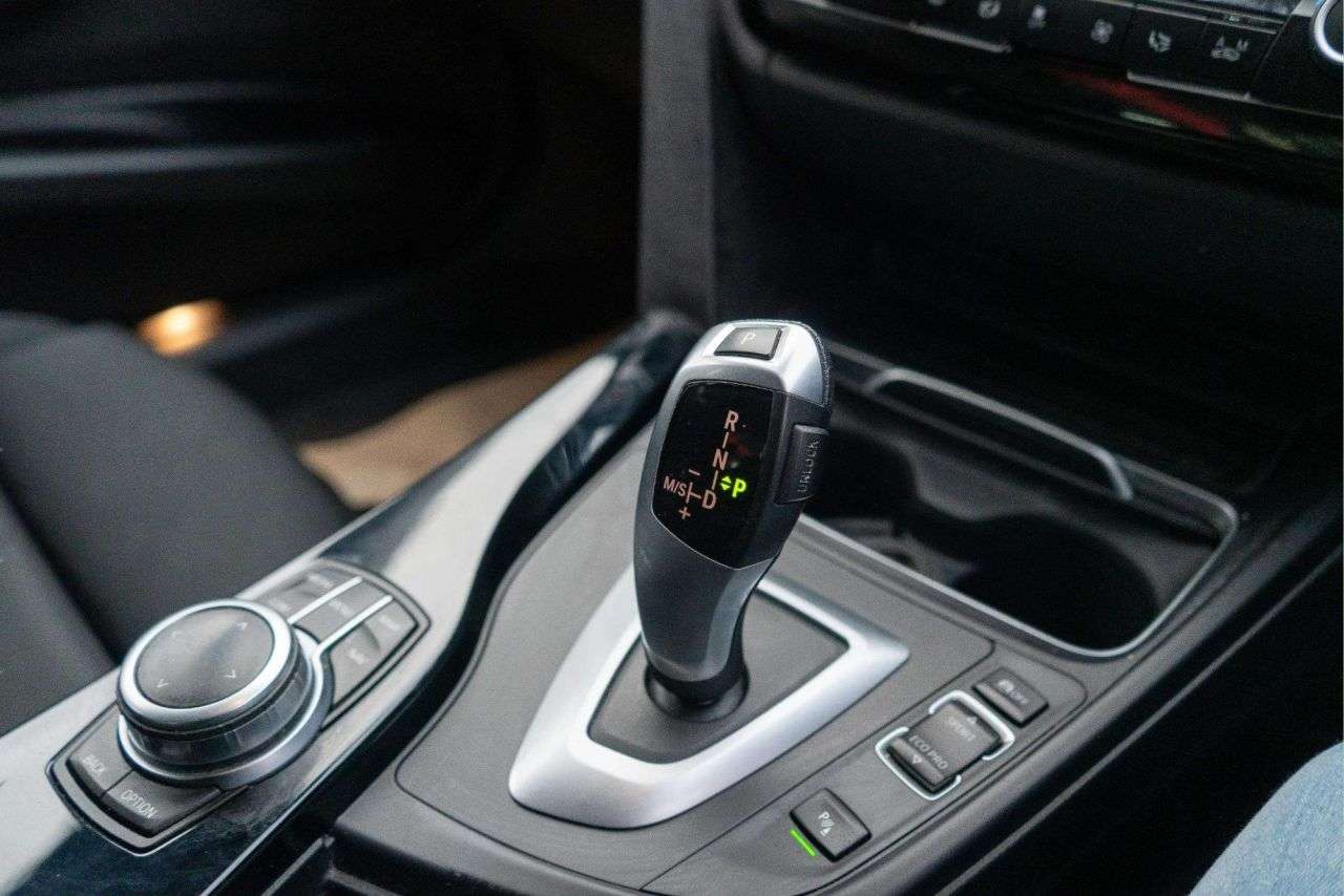 2018 BMW 3 SERIES 2018 BMW 3 SERIES