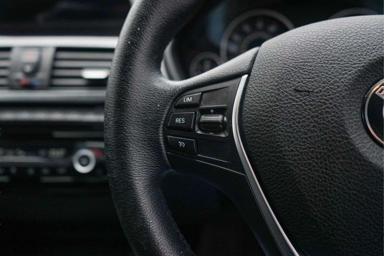 2018 BMW 3 SERIES 2018 BMW 3 SERIES