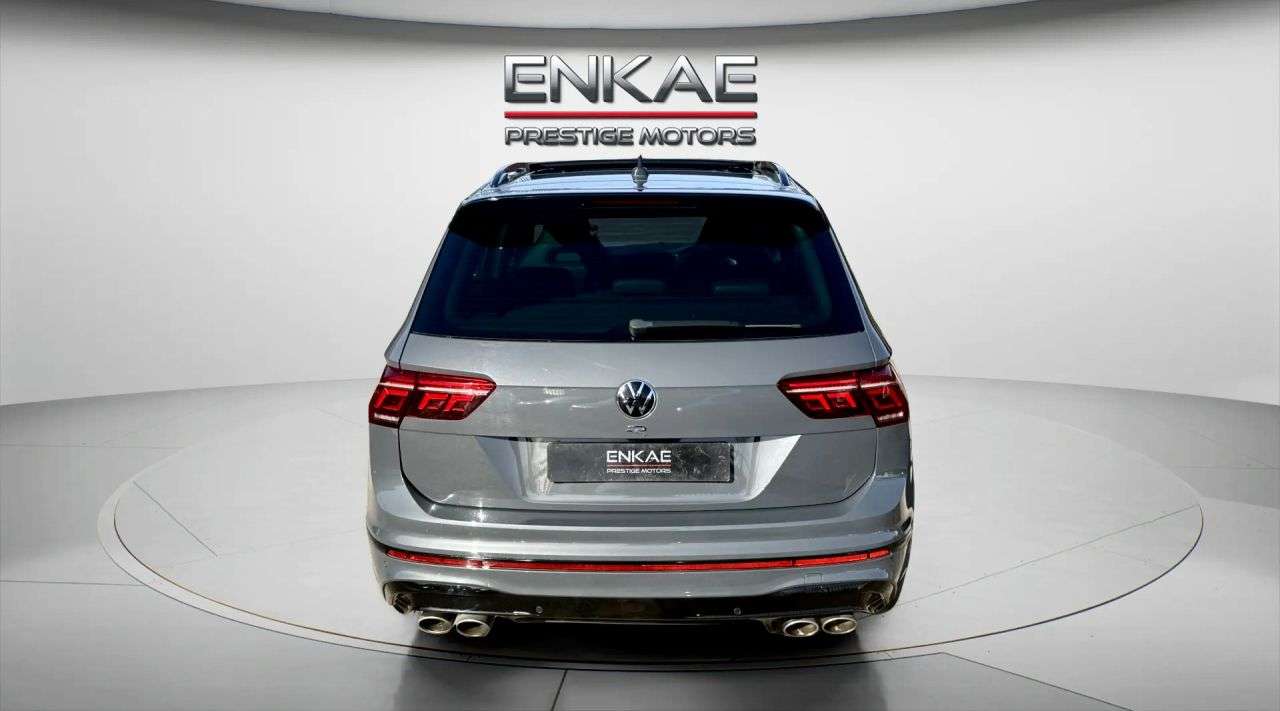 A 2022 VOLKSWAGEN TIGUAN 2.0 TSI R SUV 5dr Petrol DSG 4Motion Euro 6 (s/s) (320 ps) BLACK PACK, META A 2022 VOLKSWAGEN TIGUAN 2.0 TSI R SUV 5dr Petrol DSG 4Motion Euro 6 (s/s) (320 ps) BLACK PACK, META