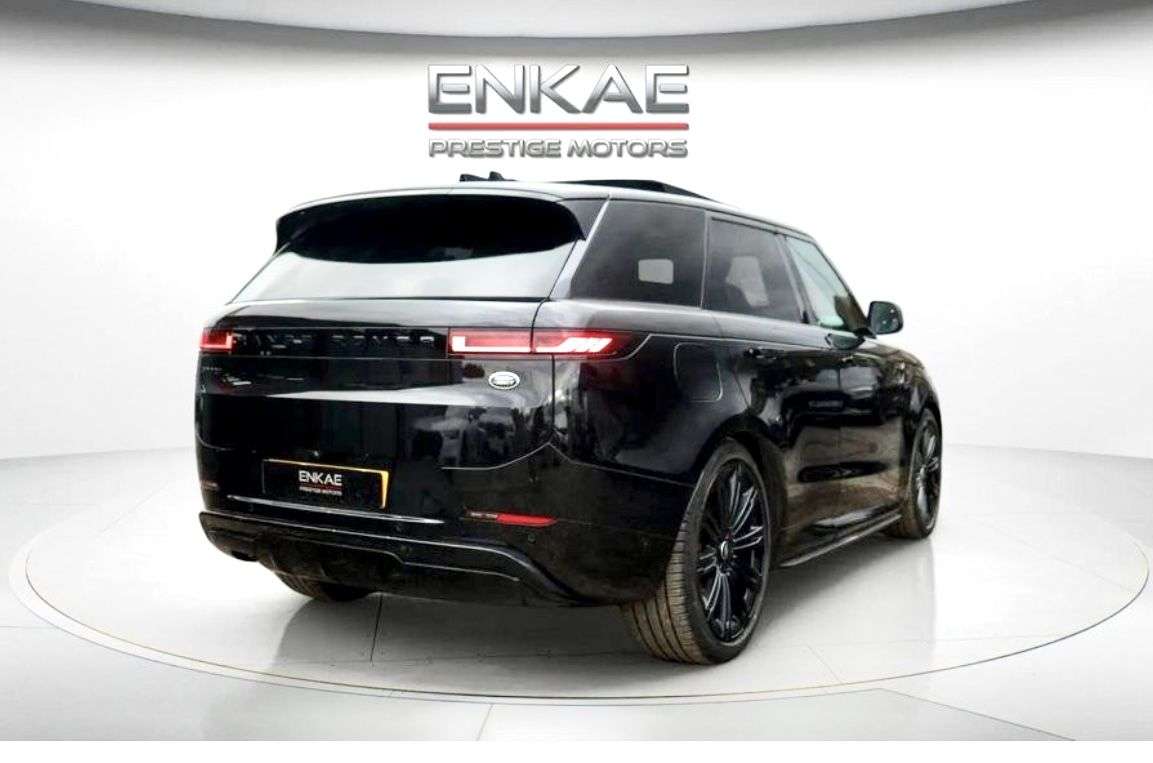 A 2023 LAND ROVER RANGE ROVER SPORT 3.0 D300 MHEV Autobiography SUV 5dr Diesel Auto 4WD Euro 6 (s/s) (300 ps) A 2023 LAND ROVER RANGE ROVER SPORT 3.0 D300 MHEV Autobiography SUV 5dr Diesel Auto 4WD Euro 6 (s/s) (300 ps)
