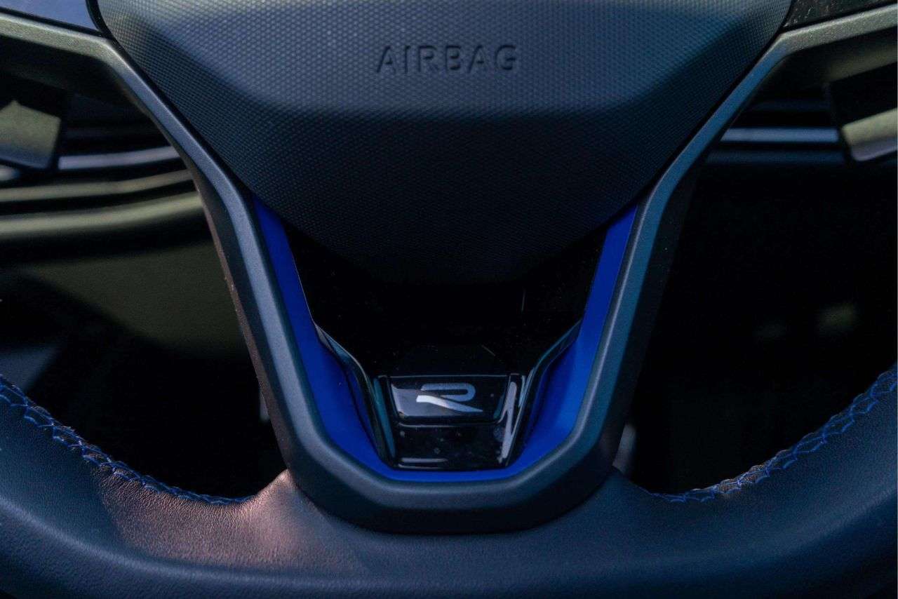 2025 VOLKSWAGEN GOLF 2025 VOLKSWAGEN GOLF