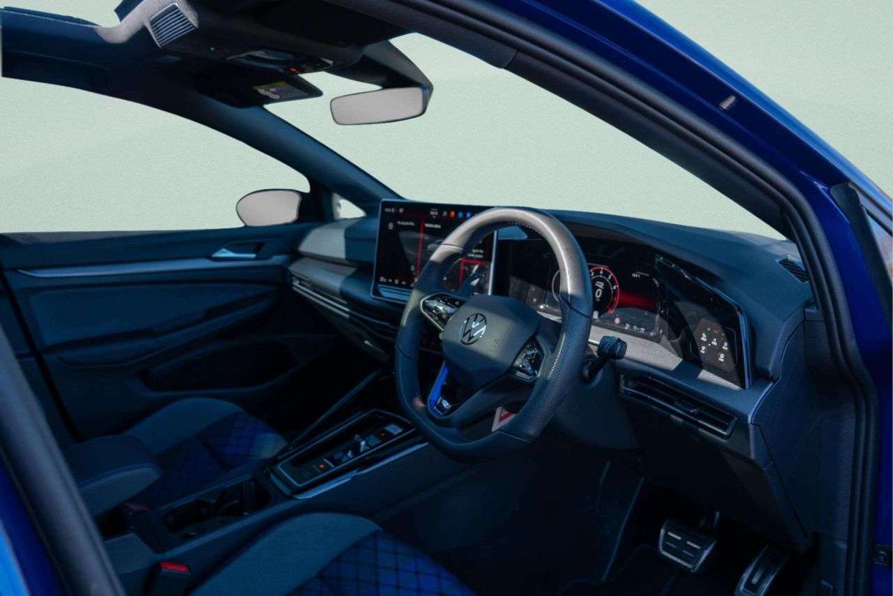 2025 VOLKSWAGEN GOLF 2025 VOLKSWAGEN GOLF