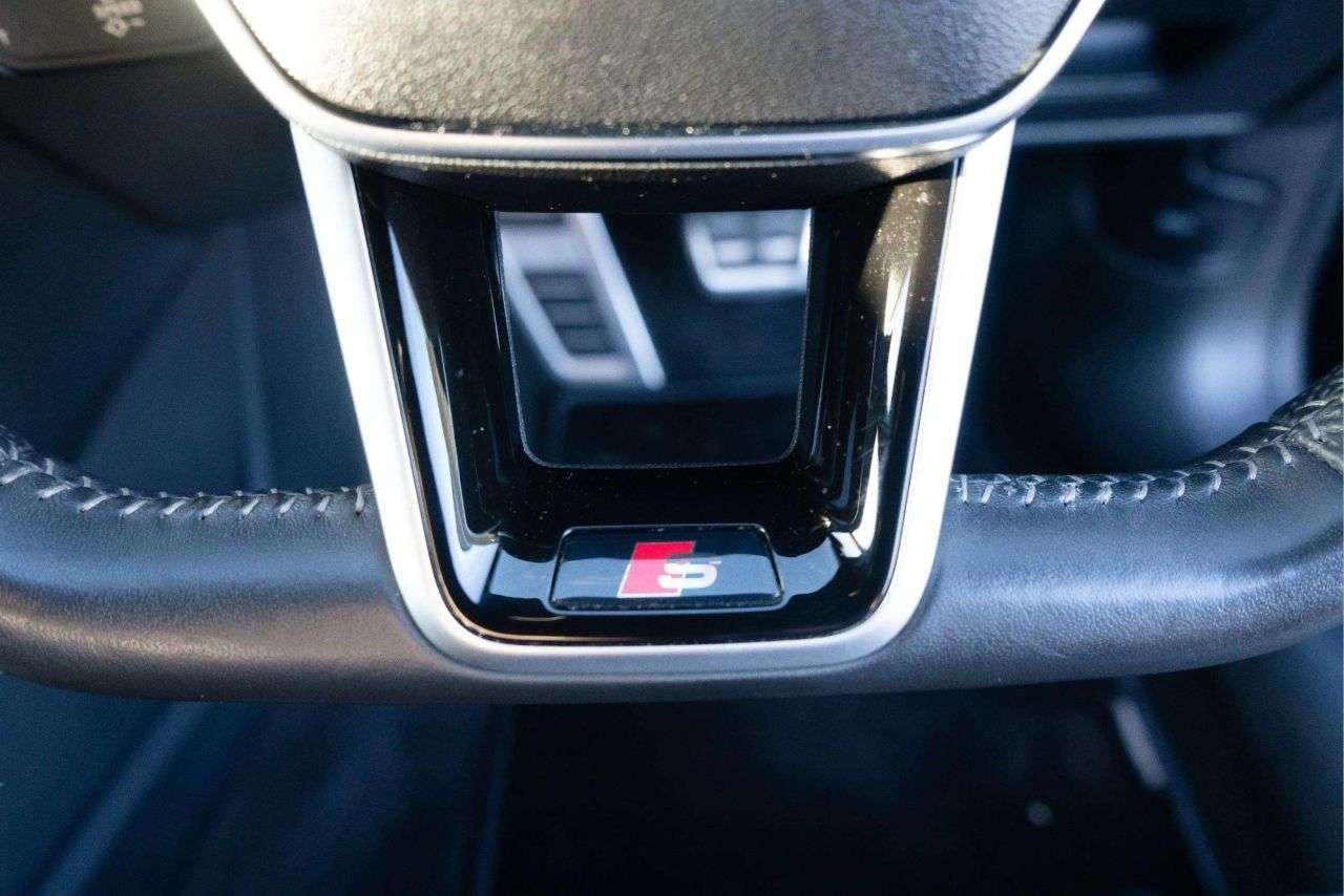 2020 AUDI A7 2020 AUDI A7