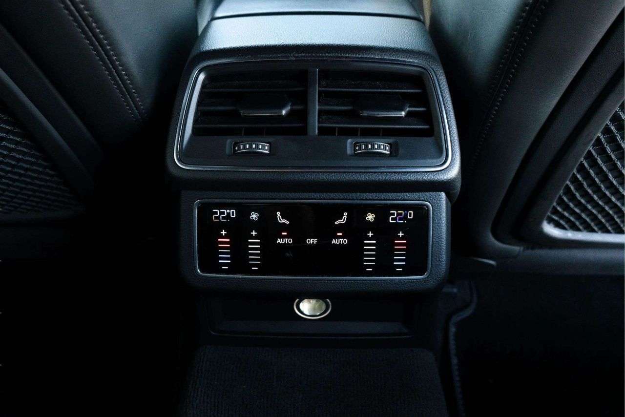 2020 AUDI A7 2020 AUDI A7