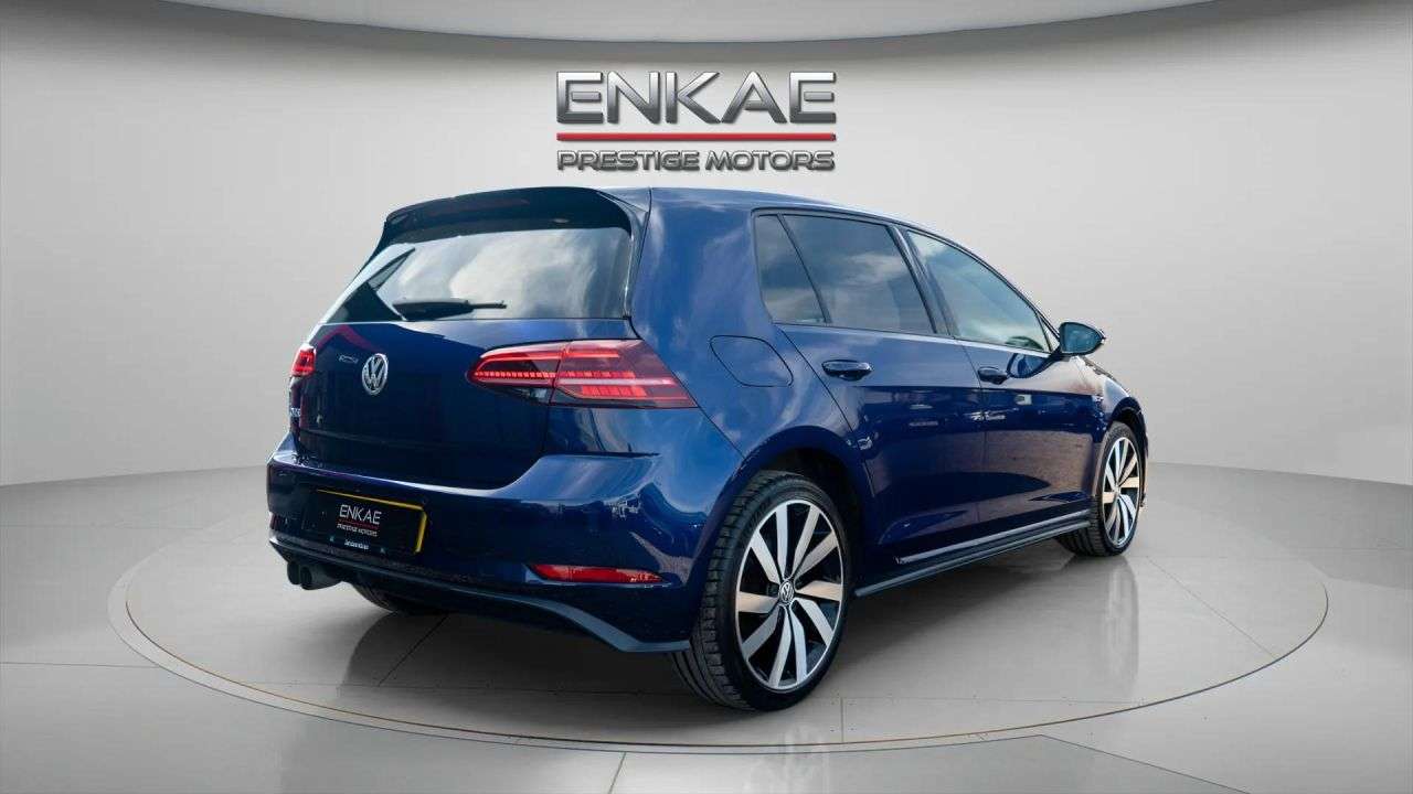 A 2018 VOLKSWAGEN GOLF 1.4 TSI 8.7kWh GTE Advance Hatchback 5dr Petrol Plug-in Hybrid DSG Euro 6 ( A 2018 VOLKSWAGEN GOLF 1.4 TSI 8.7kWh GTE Advance Hatchback 5dr Petrol Plug-in Hybrid DSG Euro 6 (