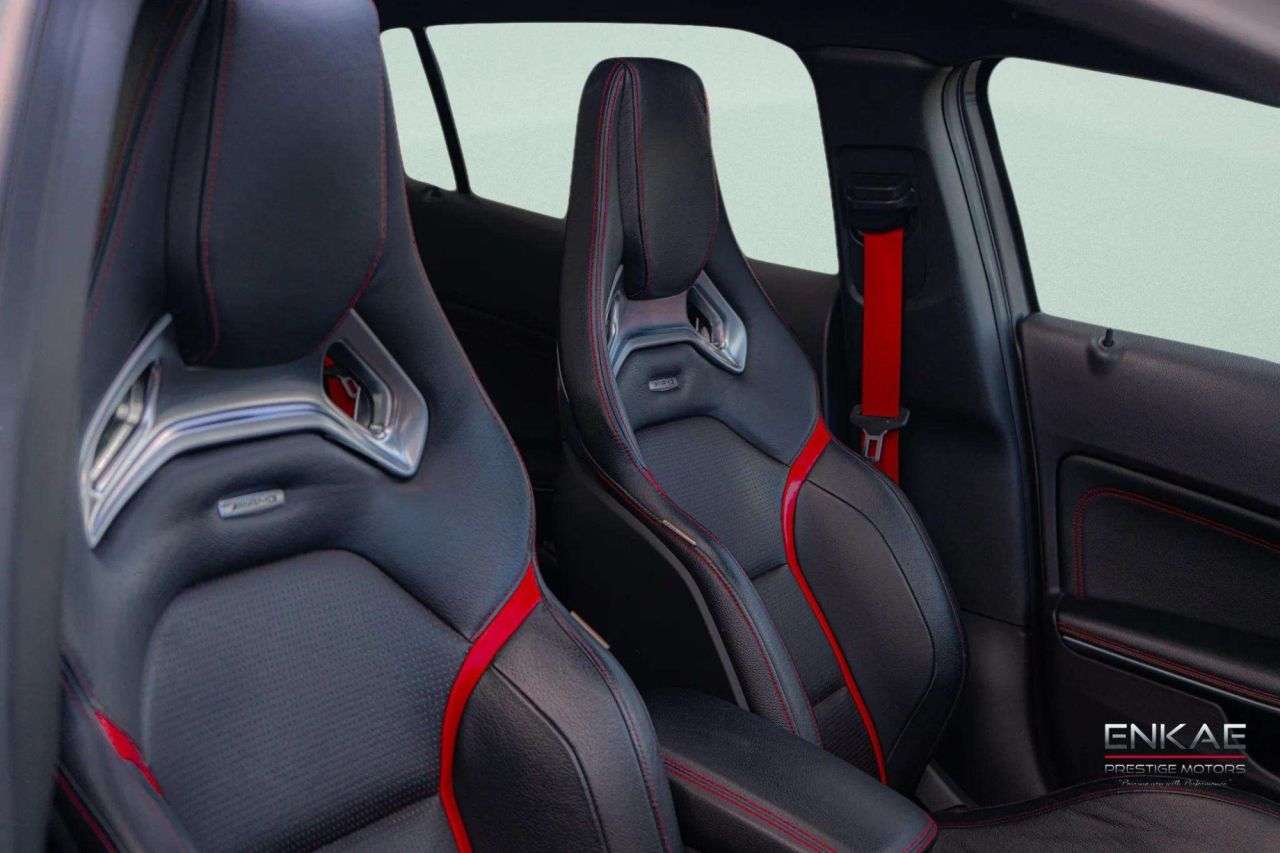 A 2014 MERCEDES-BENZ GLA 2.0 GLA45 AMG SUV 5dr Petrol SpdS DCT 4MATIC Euro 6 (s/s) (360 ps) BUCKET S A 2014 MERCEDES-BENZ GLA 2.0 GLA45 AMG SUV 5dr Petrol SpdS DCT 4MATIC Euro 6 (s/s) (360 ps) BUCKET S