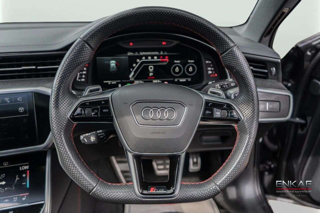 A 2022 AUDI RS6 AVANT 4.0 TFSI V8 Vorsprung Estate 5dr Petrol Tiptronic quattro Euro 6 (s/s) (600 A 2022 AUDI RS6 AVANT 4.0 TFSI V8 Vorsprung Estate 5dr Petrol Tiptronic quattro Euro 6 (s/s) (600