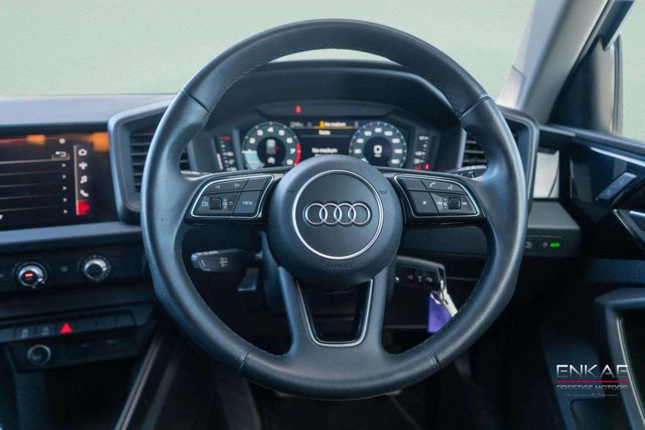 2022 AUDI A1 2022 AUDI A1