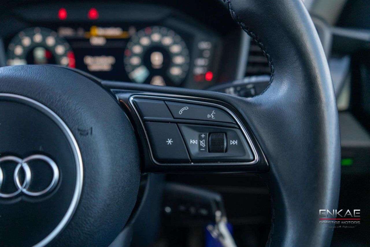 2022 AUDI A1 2022 AUDI A1