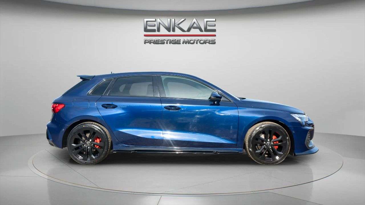 A 2024 AUDI A3 1.5 TFSI 35 S line Sportback 5dr Petrol S Tronic Euro 6 (s/s) (150 ps) FRON A 2024 AUDI A3 1.5 TFSI 35 S line Sportback 5dr Petrol S Tronic Euro 6 (s/s) (150 ps) FRON