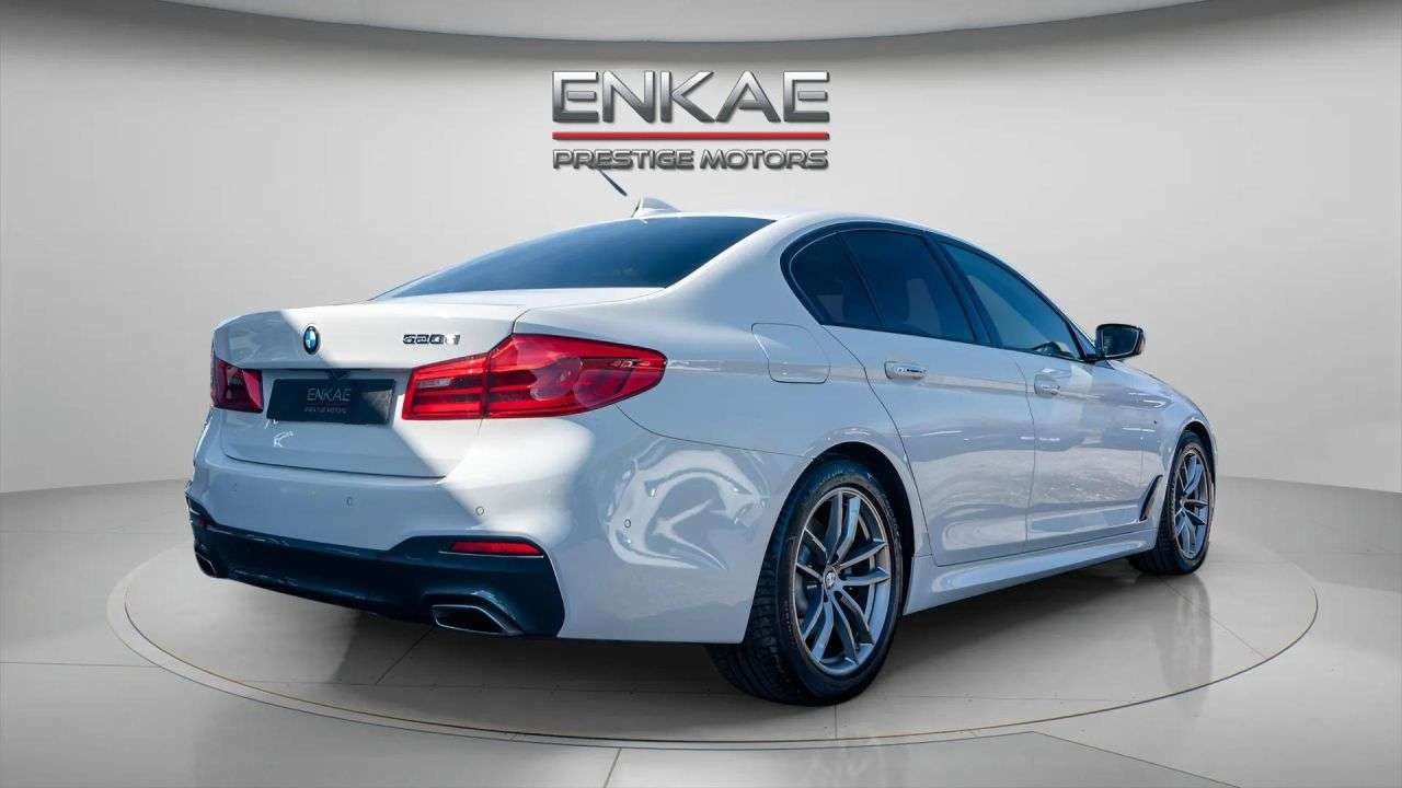 A 2018 BMW 5 SERIES 2.0 520d M Sport Saloon 4dr Diesel Auto Euro 6 (s/s) (190 ps) CRUISE CONTRO A 2018 BMW 5 SERIES 2.0 520d M Sport Saloon 4dr Diesel Auto Euro 6 (s/s) (190 ps) CRUISE CONTRO