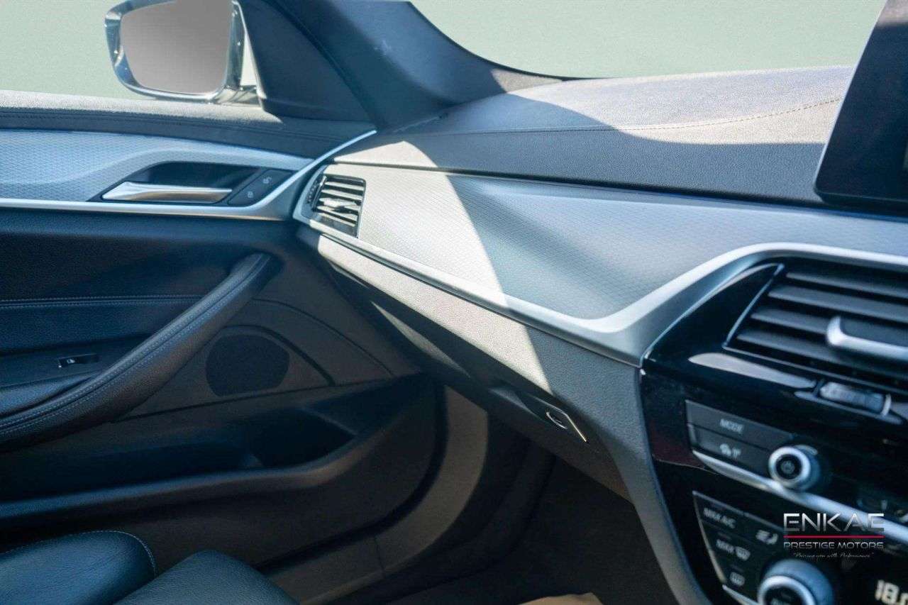 2018 BMW 5 SERIES 2018 BMW 5 SERIES
