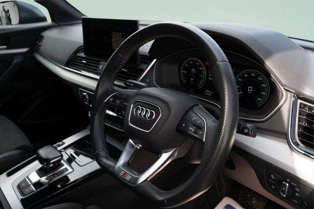2021 AUDI Q5 2021 AUDI Q5
