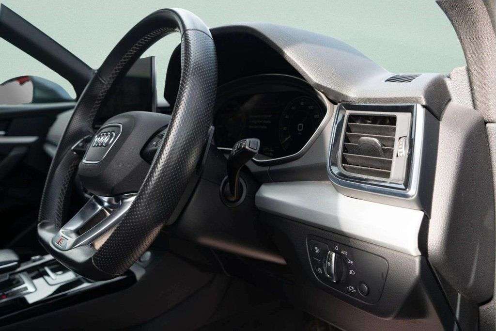 2021 AUDI Q5 2021 AUDI Q5
