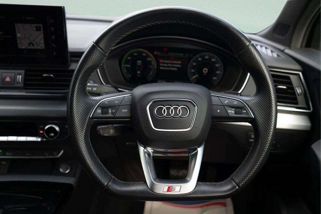 2021 AUDI Q5 2021 AUDI Q5