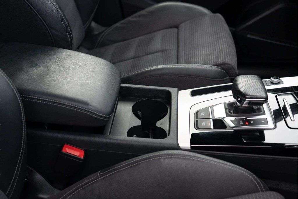 2021 AUDI Q5 2021 AUDI Q5