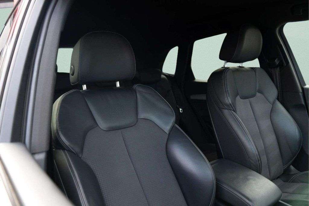 2021 AUDI Q5 2021 AUDI Q5