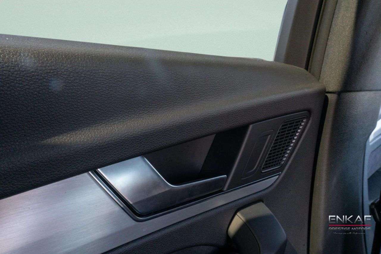 2021 AUDI Q5 2021 AUDI Q5