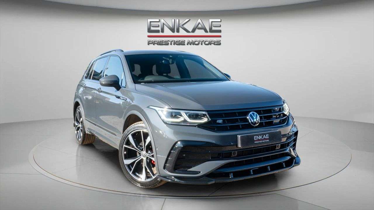 A 2023 VOLKSWAGEN TIGUAN 1.5 TSI R-Line SUV 5dr Petrol DSG Euro 6 (s/s) (150 ps) PARKING SENSOR | SA A 2023 VOLKSWAGEN TIGUAN 1.5 TSI R-Line SUV 5dr Petrol DSG Euro 6 (s/s) (150 ps) PARKING SENSOR | SA