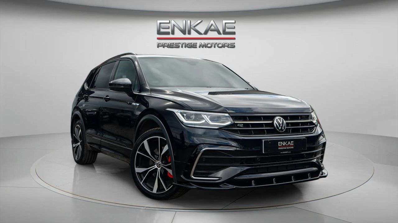 A 2023 VOLKSWAGEN TIGUAN 1.5 TSI R-Line SUV 5dr Petrol DSG Euro 6 (s/s) (150 ps) PARKING SENSOR | SA A 2023 VOLKSWAGEN TIGUAN 1.5 TSI R-Line SUV 5dr Petrol DSG Euro 6 (s/s) (150 ps) PARKING SENSOR | SA