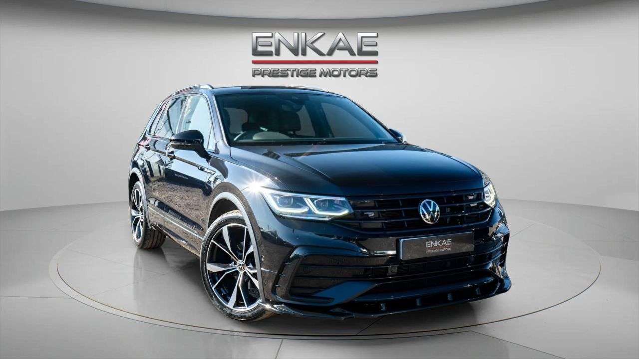 A 2023 VOLKSWAGEN TIGUAN 1.5 TSI R-Line SUV 5dr Petrol DSG Euro 6 (s/s) (150 ps) PARKING SENSOR | SA A 2023 VOLKSWAGEN TIGUAN 1.5 TSI R-Line SUV 5dr Petrol DSG Euro 6 (s/s) (150 ps) PARKING SENSOR | SA