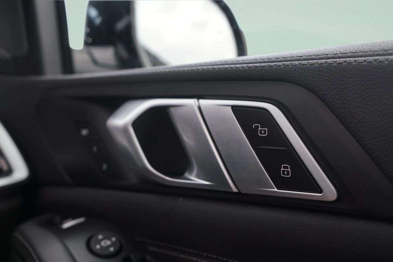 2023 BMW X5 2023 BMW X5