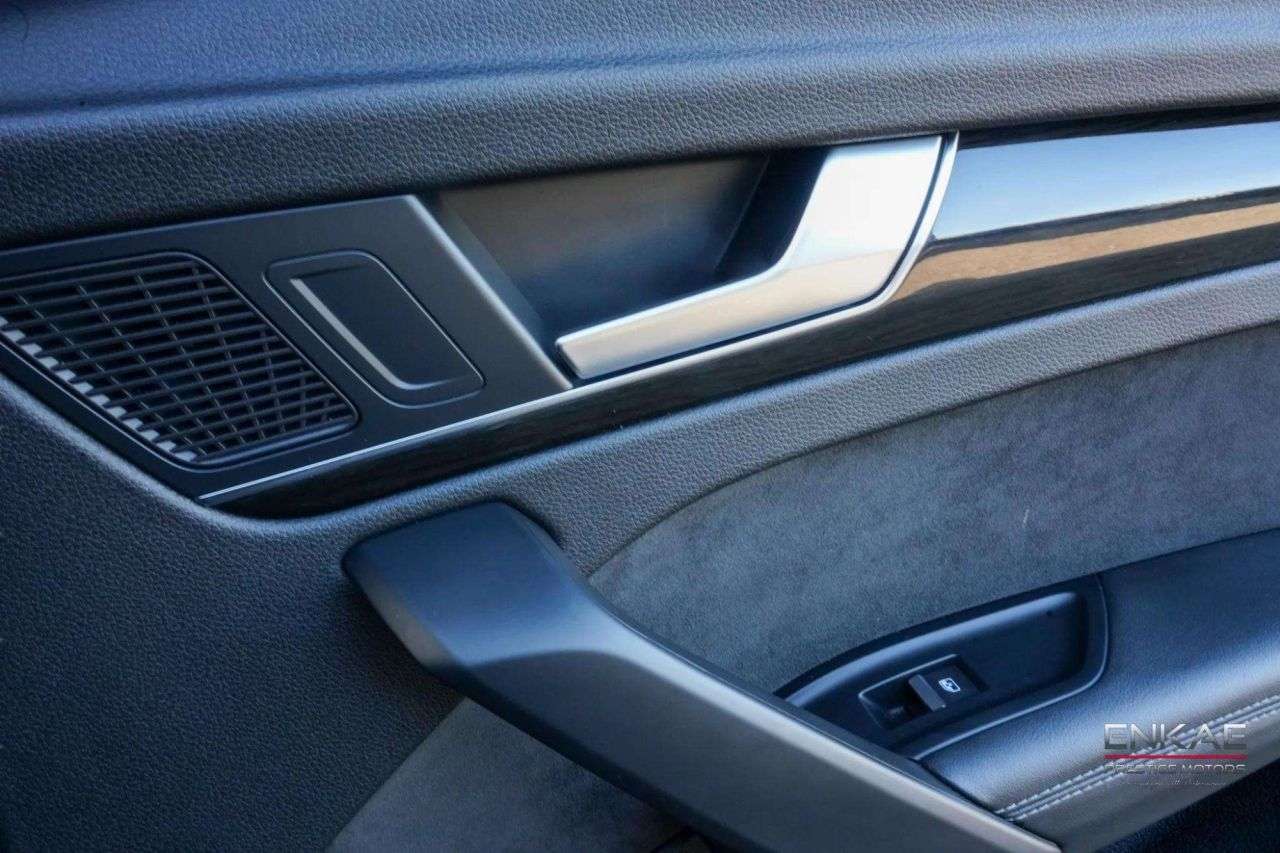 2021 AUDI SQ5 2021 AUDI SQ5