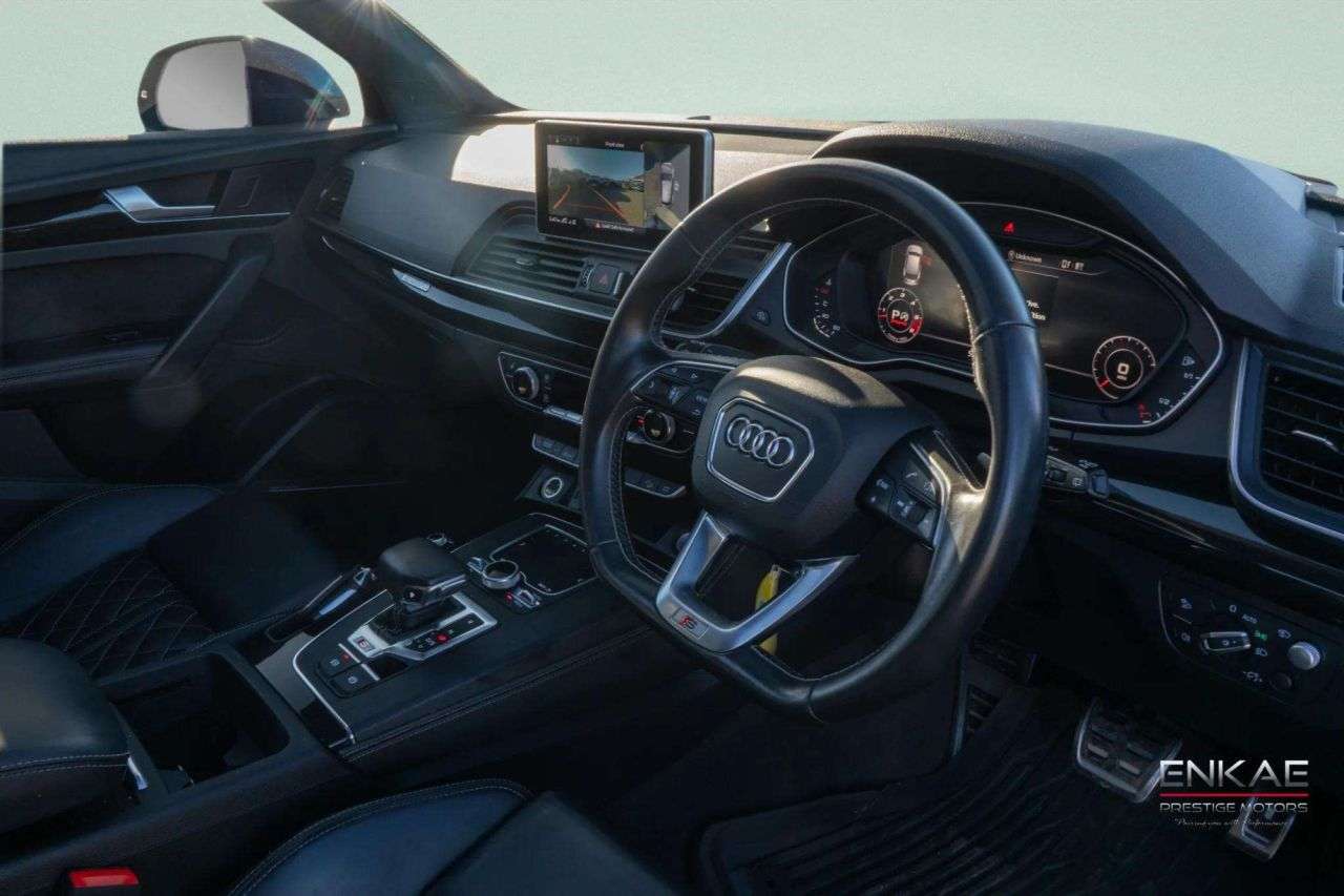 A 2021 AUDI SQ5 3.0 TDI V6 Vorsprung SUV 5dr Diesel Tiptronic quattro Euro 6 (s/s) (341 ps) A 2021 AUDI SQ5 3.0 TDI V6 Vorsprung SUV 5dr Diesel Tiptronic quattro Euro 6 (s/s) (341 ps)