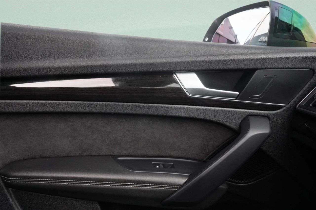 2021 AUDI SQ5 2021 AUDI SQ5
