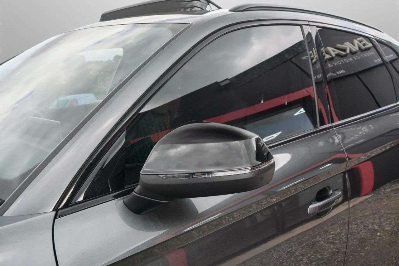 2021 AUDI SQ5 2021 AUDI SQ5