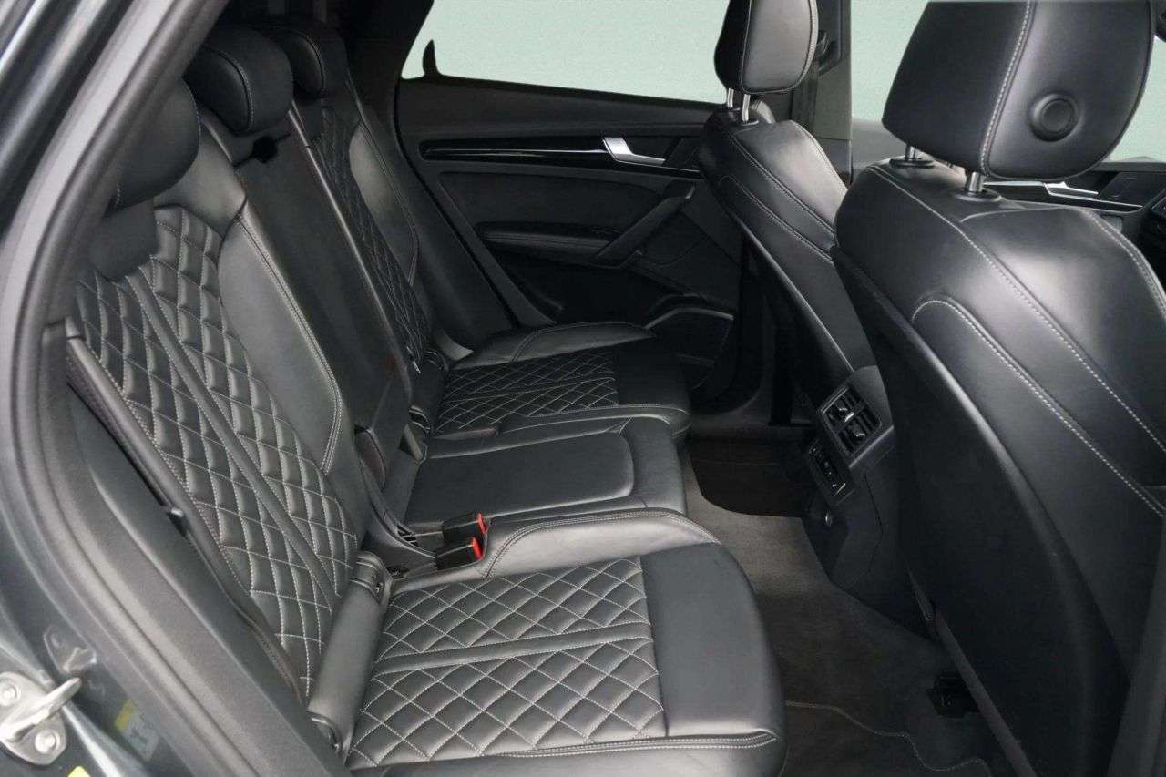 2021 AUDI SQ5 2021 AUDI SQ5