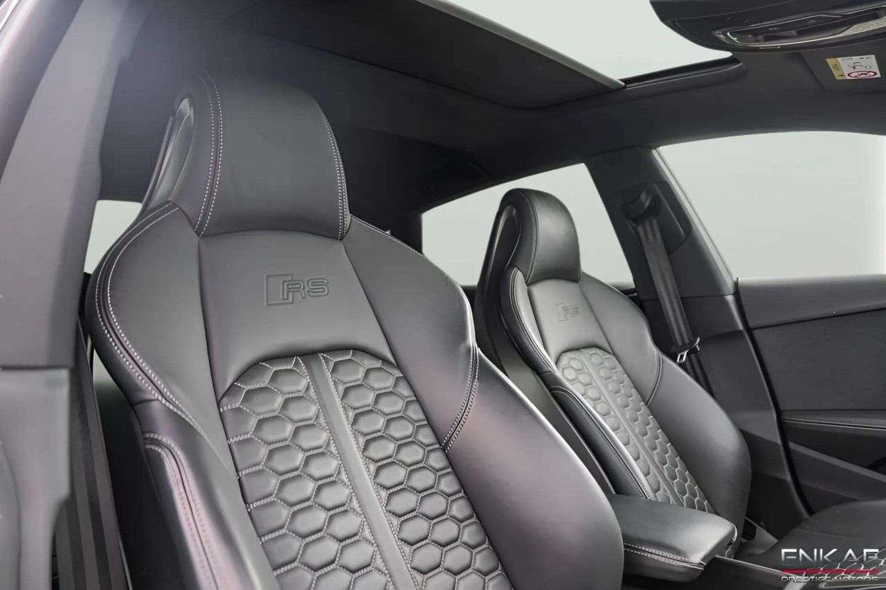 2022 AUDI RS5 2022 AUDI RS5