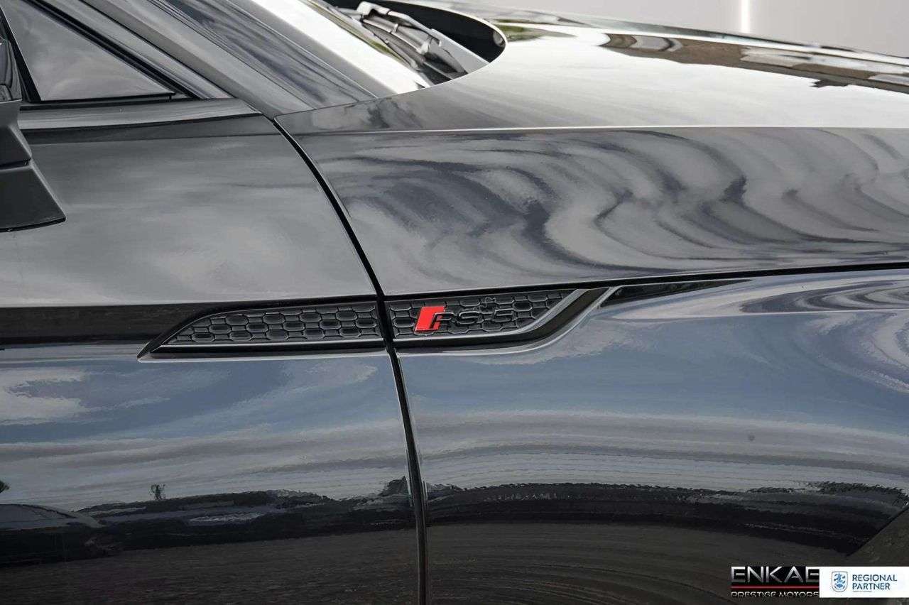 2022 AUDI RS5 2022 AUDI RS5