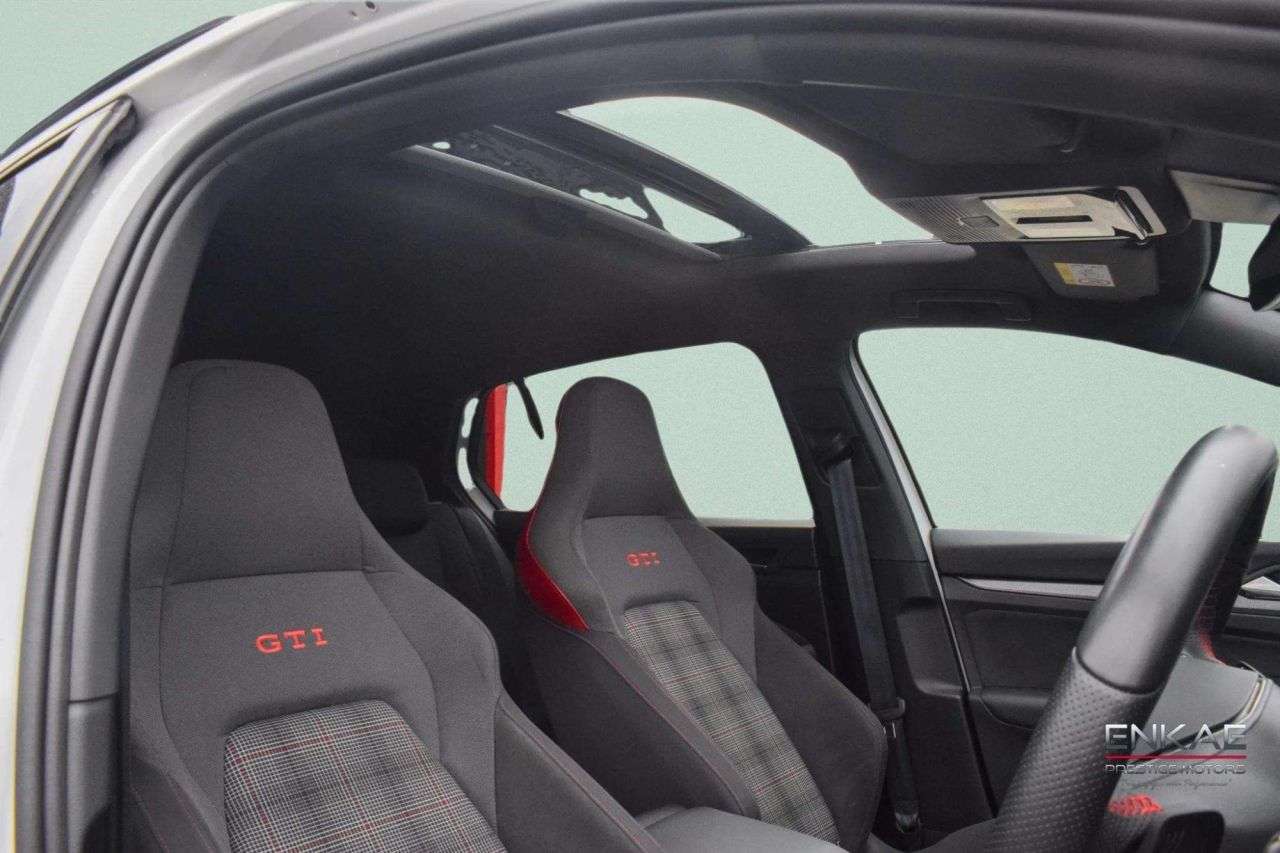 A 2024 VOLKSWAGEN GOLF 2.0 TSI GTI Hatchback 5dr Petrol DSG Euro 6 (s/s) (265 ps) HTD STEERING WHE A 2024 VOLKSWAGEN GOLF 2.0 TSI GTI Hatchback 5dr Petrol DSG Euro 6 (s/s) (265 ps) HTD STEERING WHE