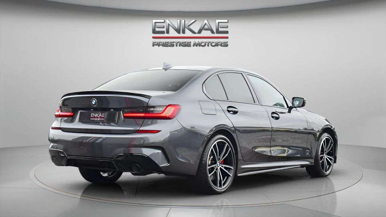 A 2021 BMW 3 SERIES 2.0 320i M Sport Saloon 4dr Petrol Auto Euro 6 (s/s) (184 ps) *Awaiting Pre A 2021 BMW 3 SERIES 2.0 320i M Sport Saloon 4dr Petrol Auto Euro 6 (s/s) (184 ps) *Awaiting Pre