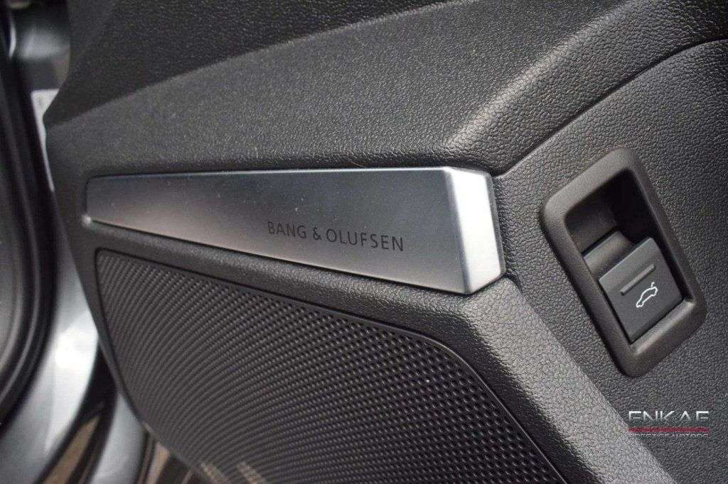 2023 AUDI RS3 2023 AUDI RS3