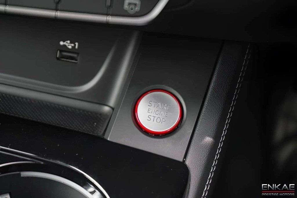 2022 AUDI RS5 2022 AUDI RS5