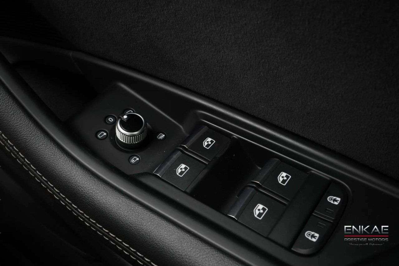 2022 AUDI RS5 2022 AUDI RS5
