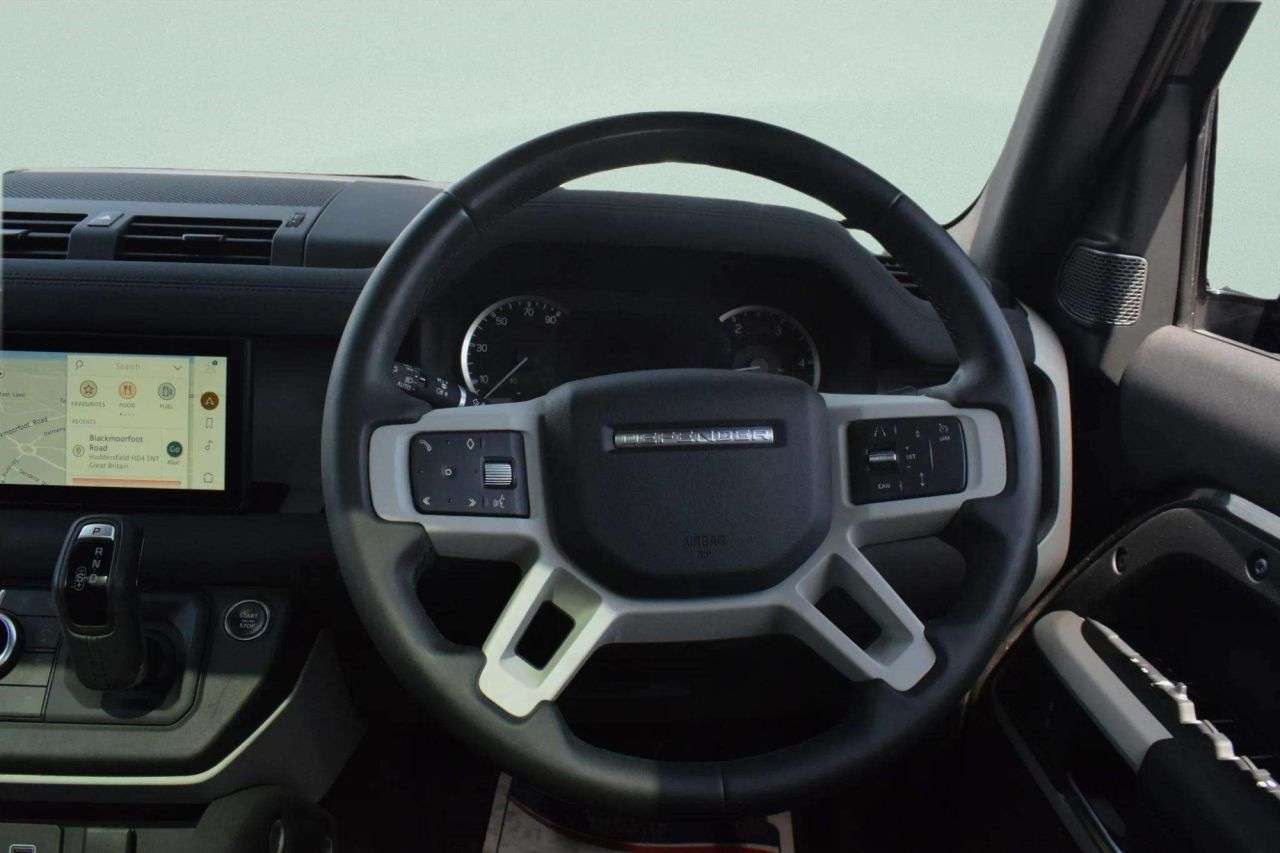 2023 LAND ROVER DEFENDER 2023 LAND ROVER DEFENDER
