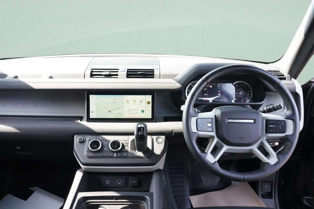 2023 LAND ROVER DEFENDER 2023 LAND ROVER DEFENDER
