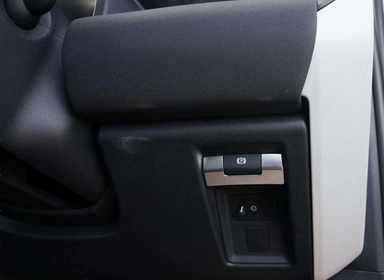2023 LAND ROVER DEFENDER 2023 LAND ROVER DEFENDER