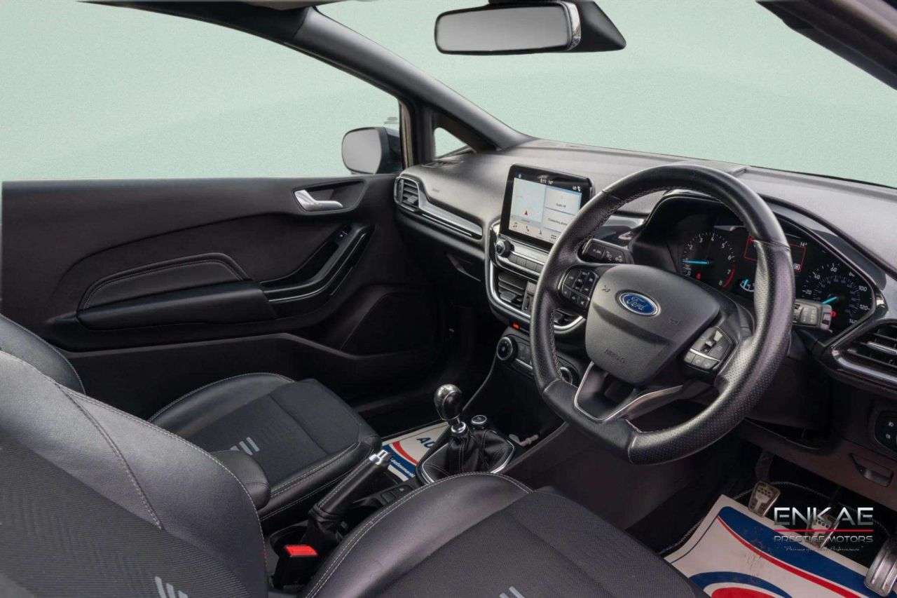 A 2018 FORD FIESTA 1.0T EcoBoost ST-Line X Hatchback 3dr Petrol Manual Euro 6 (s/s) (125 ps) A A 2018 FORD FIESTA 1.0T EcoBoost ST-Line X Hatchback 3dr Petrol Manual Euro 6 (s/s) (125 ps) A