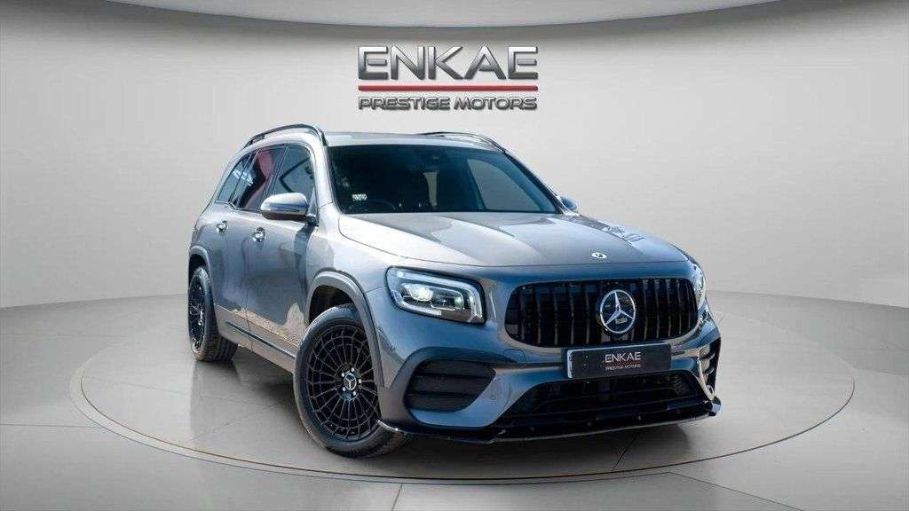 A 2023 MERCEDES-BENZ GLB 1.3 GLB200 AMG Line (Premium) SUV 5dr Petrol 7G-DCT Euro 6 (s/s) (163 ps) A A 2023 MERCEDES-BENZ GLB 1.3 GLB200 AMG Line (Premium) SUV 5dr Petrol 7G-DCT Euro 6 (s/s) (163 ps) A