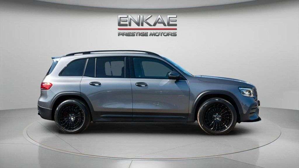 A 2023 MERCEDES-BENZ GLB 1.3 GLB200 AMG Line (Premium) SUV 5dr Petrol 7G-DCT Euro 6 (s/s) (163 ps) A A 2023 MERCEDES-BENZ GLB 1.3 GLB200 AMG Line (Premium) SUV 5dr Petrol 7G-DCT Euro 6 (s/s) (163 ps) A