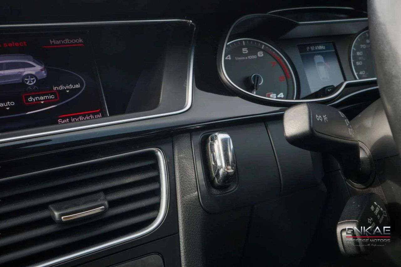 2012 AUDI S4 AVANT 2012 AUDI S4 AVANT
